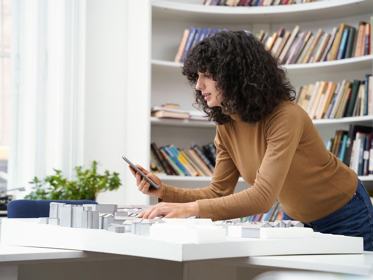Jak zarządzać domową biblioteką multimediów i wykorzystać serwery multimedialne